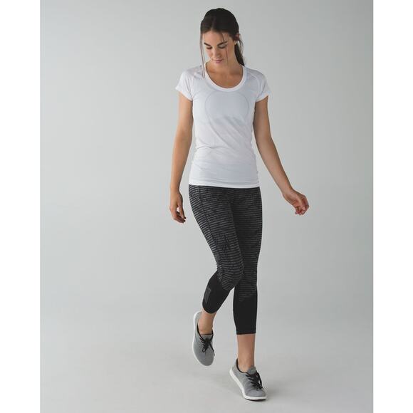 Lululemon Pace Rival Crop Full-On Luxtreme Leggings Stripe Play Slate Black sz 6 - Picture 1 of 8
